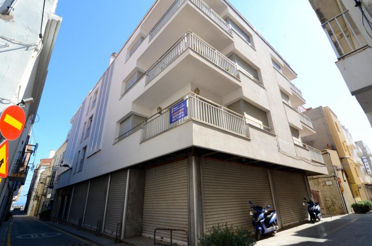 Puig Sureda - Apartamentos L' Escala Bagian luar foto